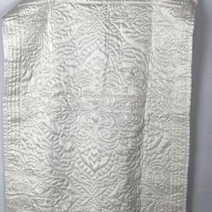 New: Macys- Standard Satin Embroidered sham 25x31 cream